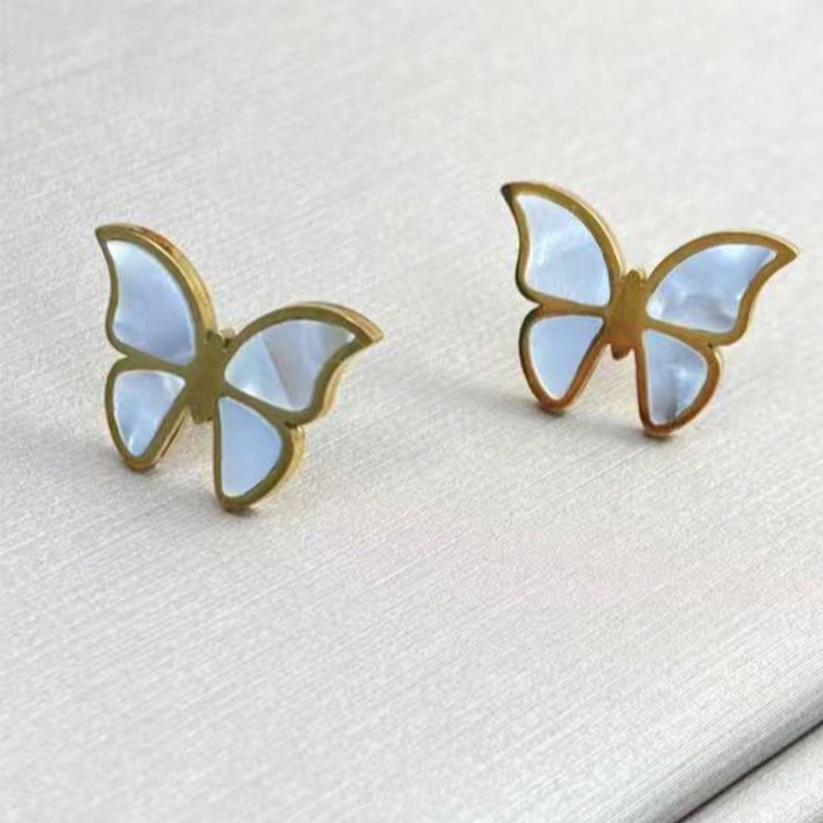 Lxalry 18K Gold Plated Butterfly Jewelry Set With Mirror Polish Hypoallergenic Skin Safe 4PCS Necklace Earrings Bracelet Ring For Women, Never Fade Luxury Gift For Her